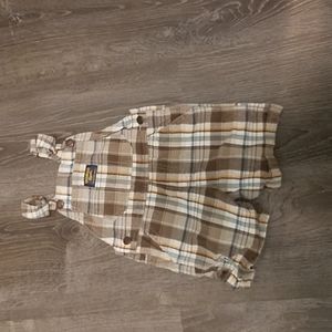 Oshkosh overall shorts size 18 months